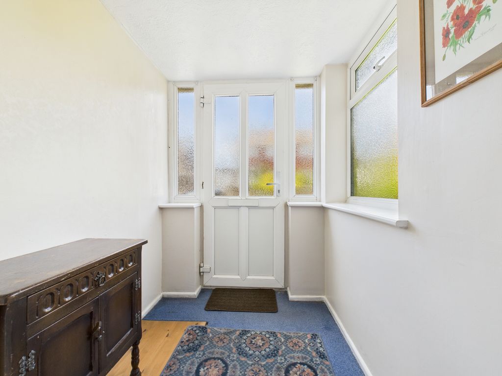 Property photo 2 of 36 Entrance