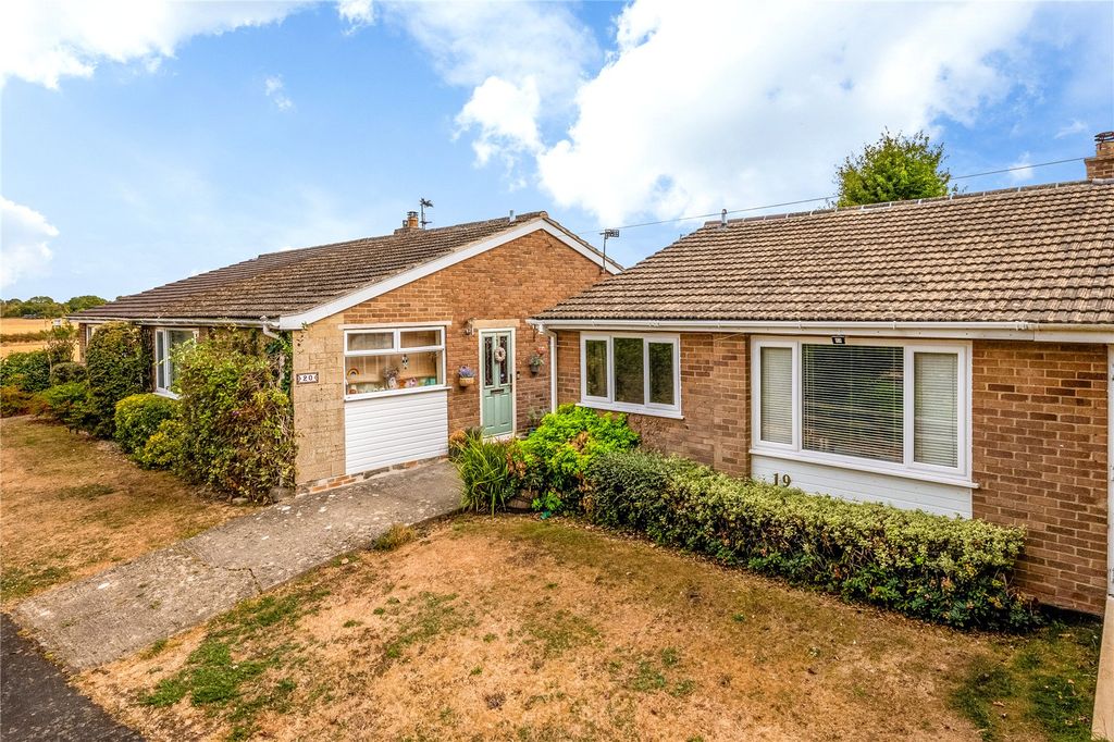 Property photo 1 of 13 Picture No. 02