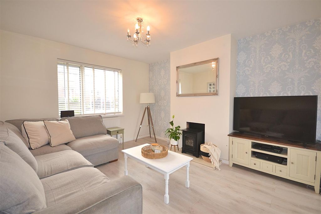 Property photo 3 of 16 11 (91).Jpg