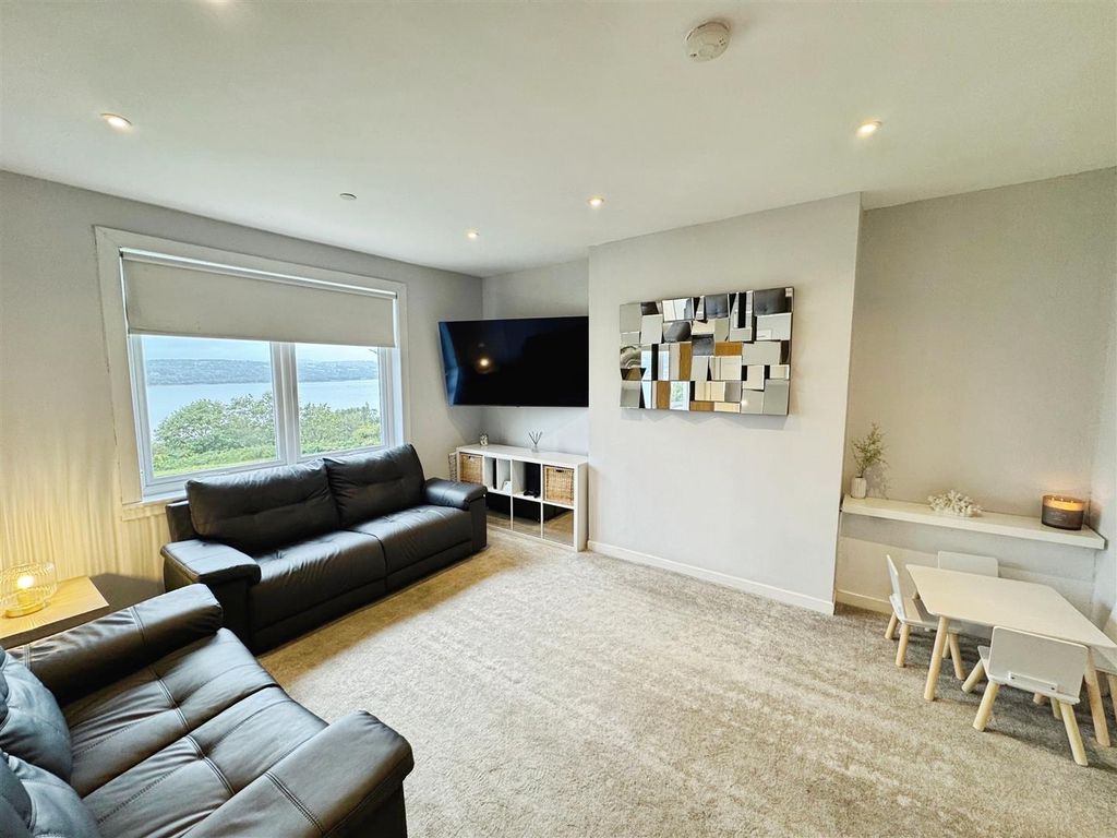 Property photo 3 of 26 3