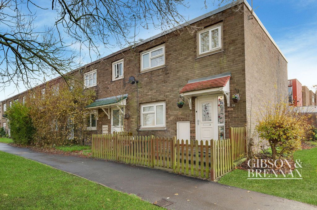 Property photo 1 of 12