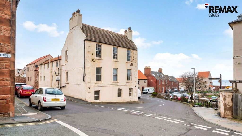 Property photo 1 of 35 Street View