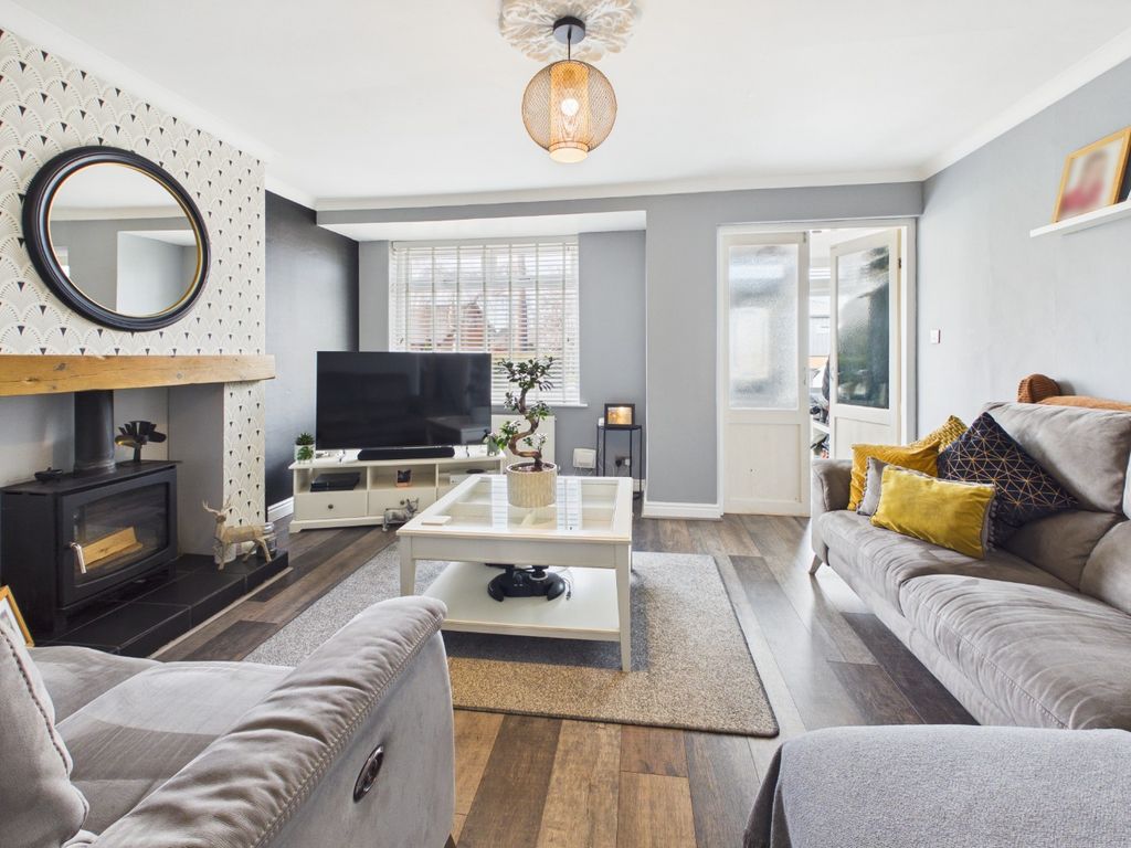 Property photo 3 of 21 5012745