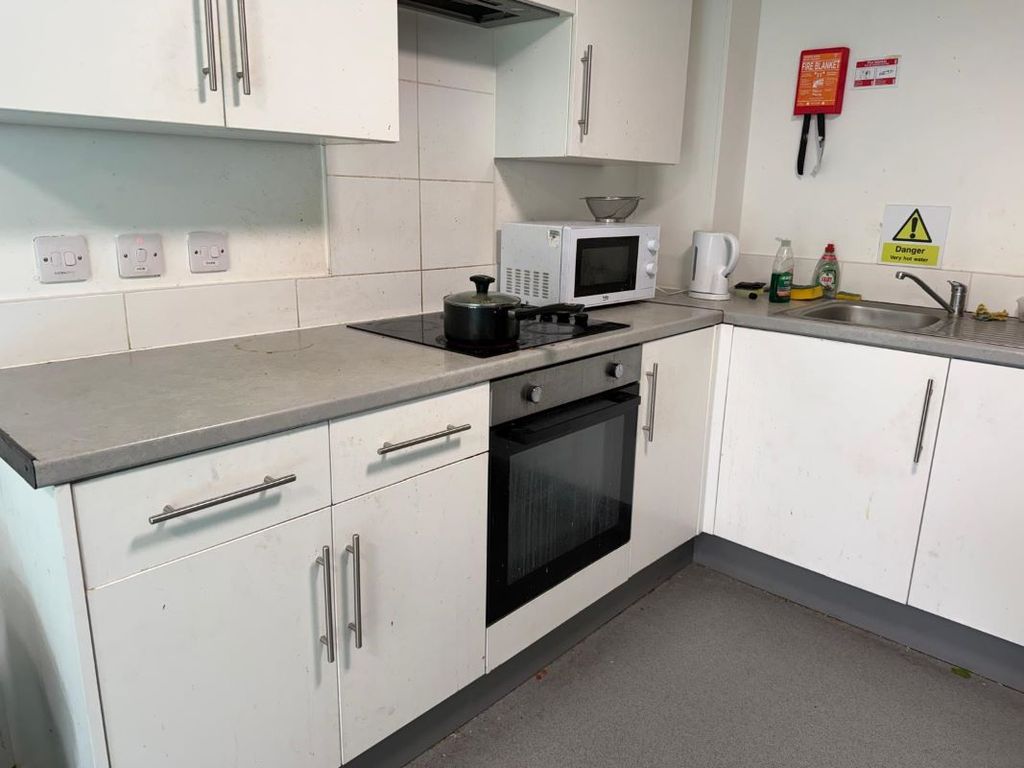 Property photo 2 of 10 Image 2