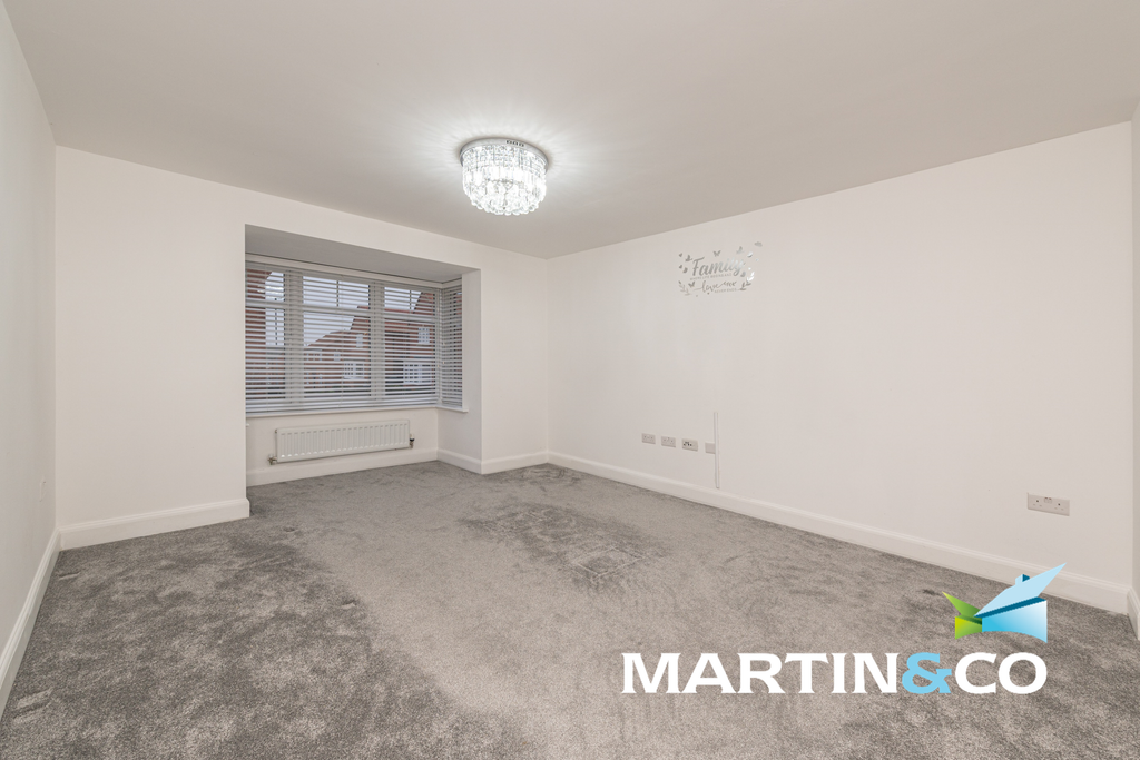 Property photo 3 of 27 Picture12