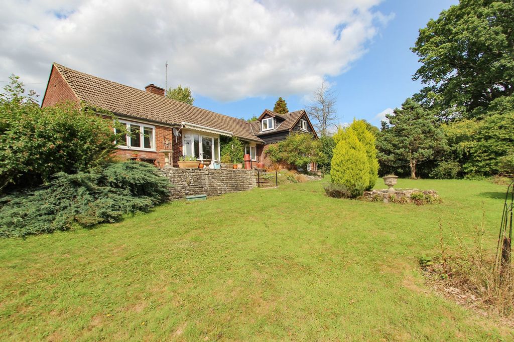Property photo 1 of 26