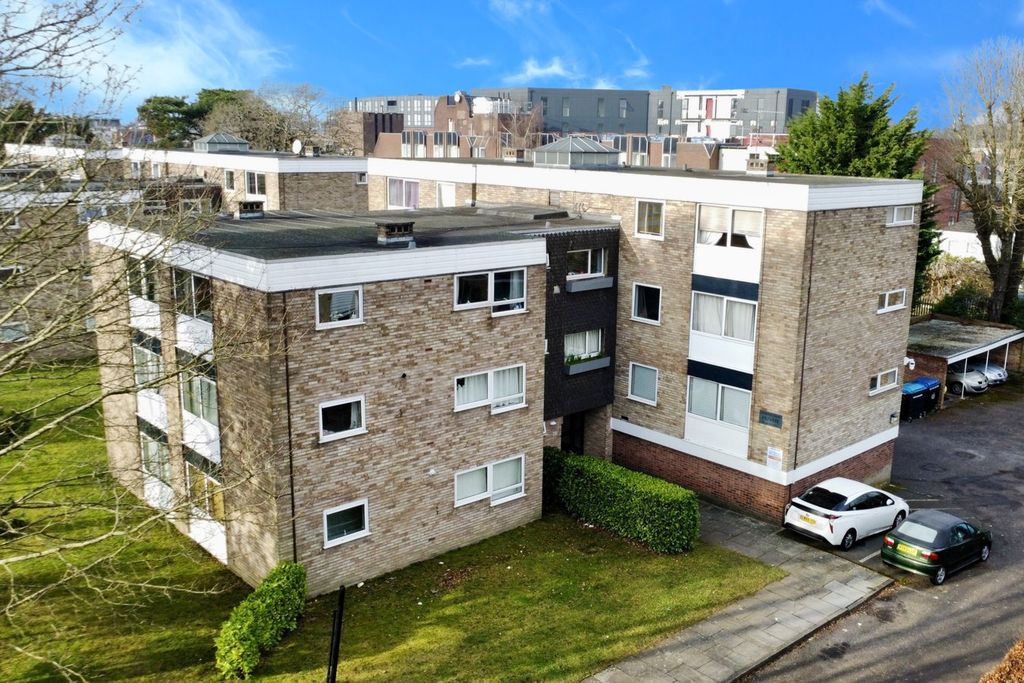 Property photo 1 of 11