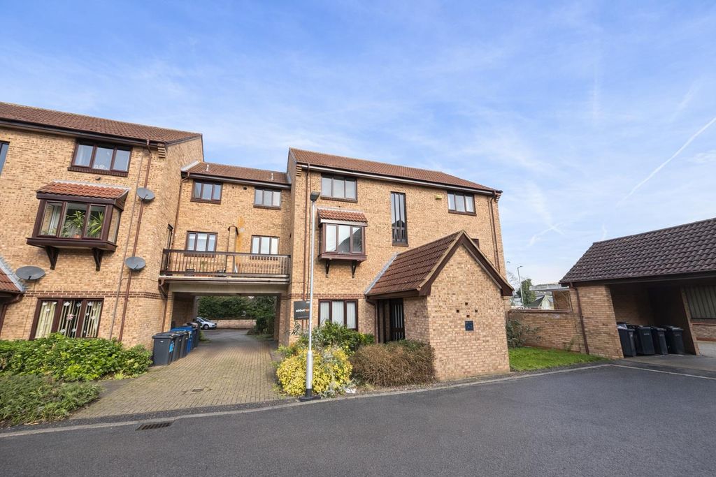 Property photo 1 of 5 4.Png