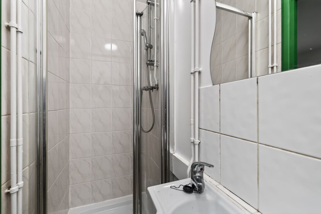 Property photo 3 of 6 0029