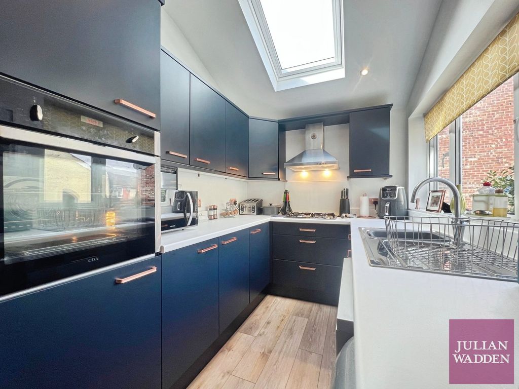 Property photo 3 of 17 Picture 3