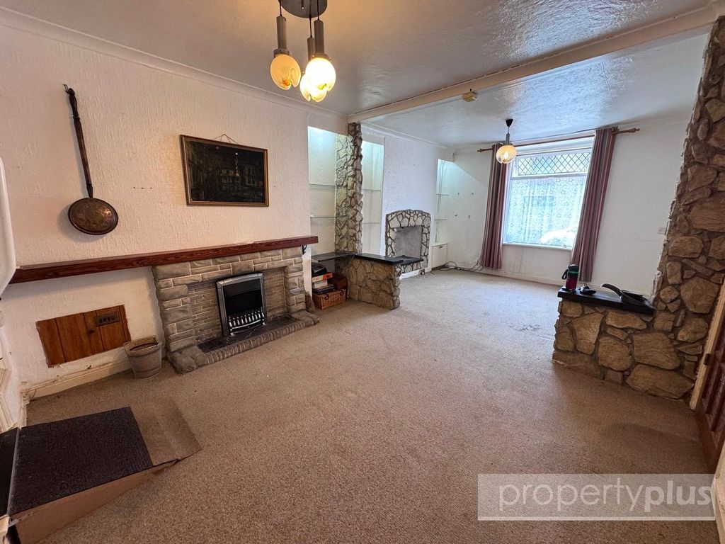 Property photo 2 of 16 Picture No. 09