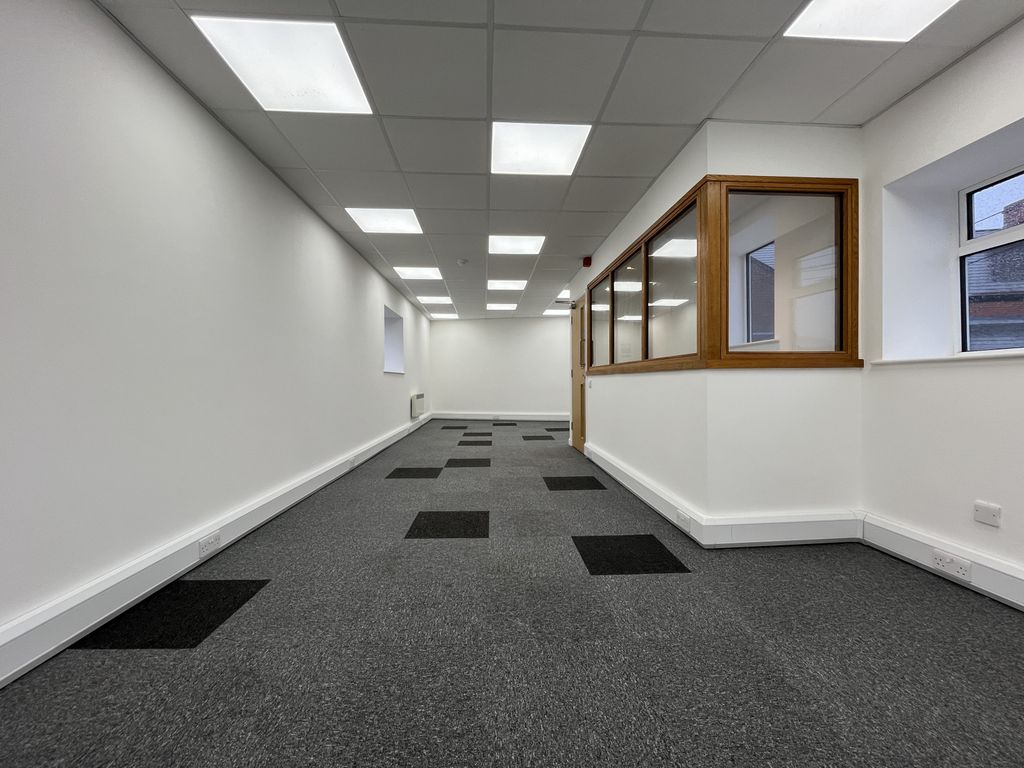 Property photo 3 of 5 Gallery