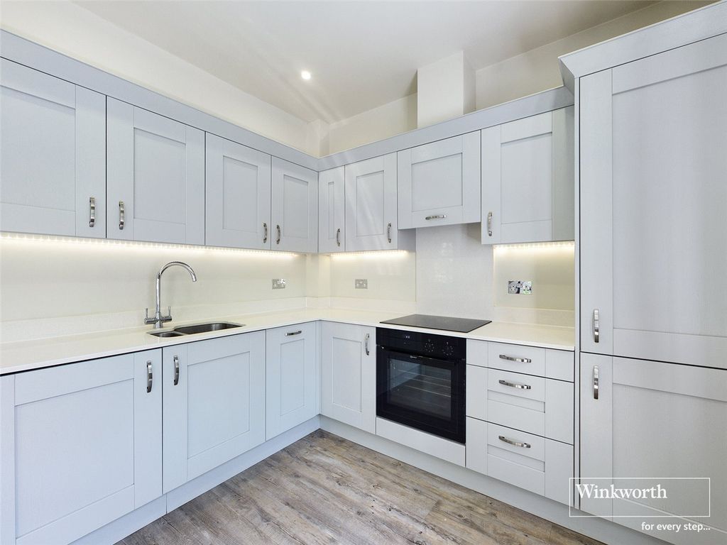 Property photo 2 of 10 Picture No. 17