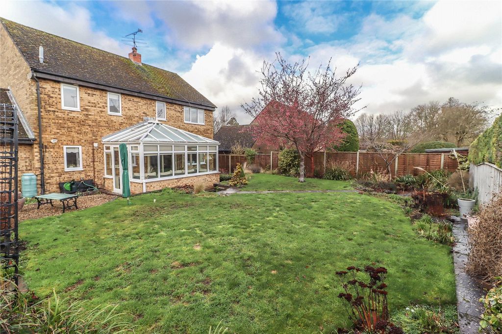 Property photo 3 of 24 Picture No. 23