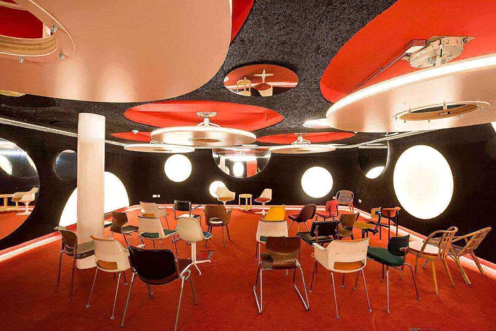 Property photo 2 of 8