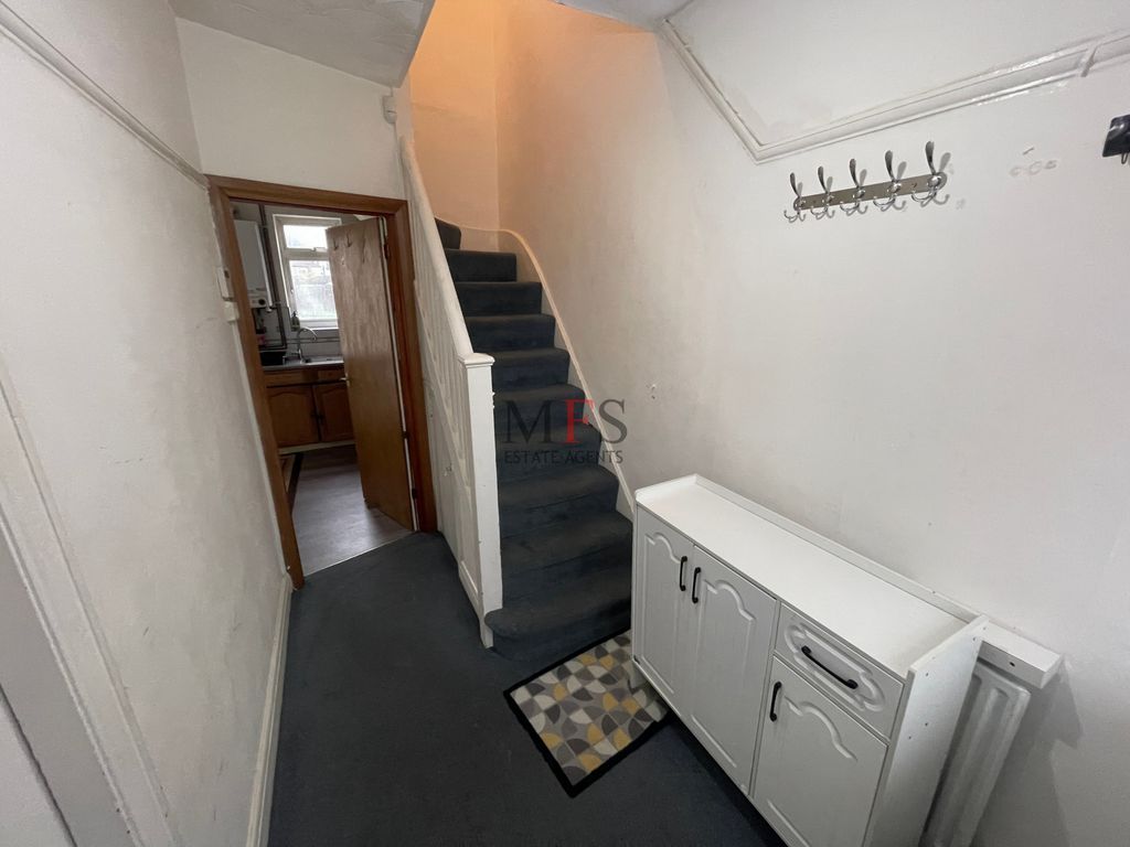 Property photo 1 of 10 Photo 1