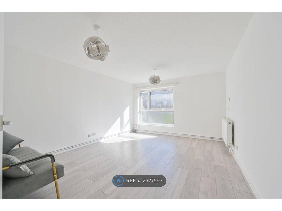 Property photo 2 of 6 Lounge View 2