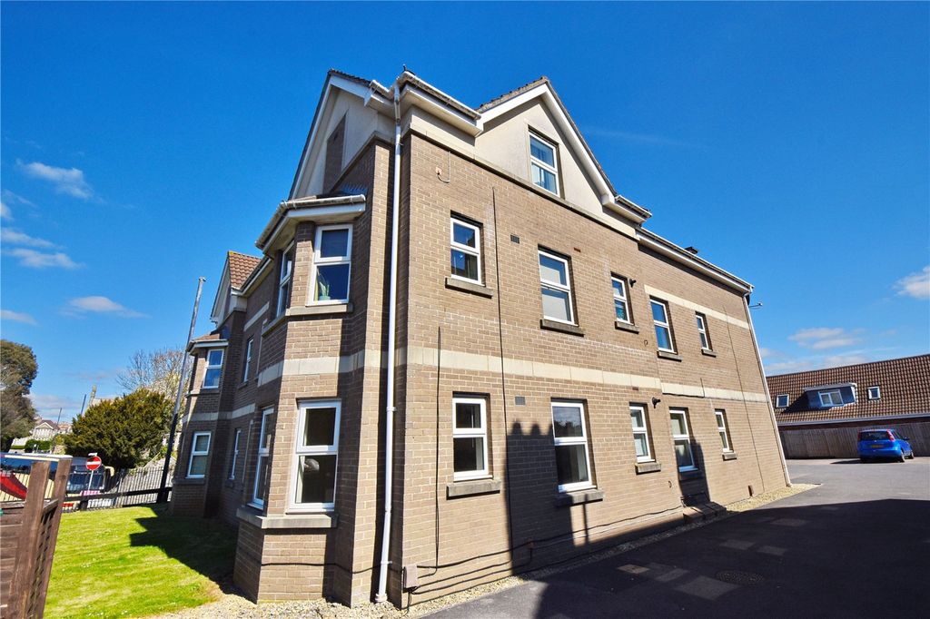 Property photo 1 of 8 Picture No. 01