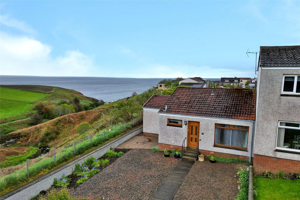 Property photo 1 of 16 Plover Court