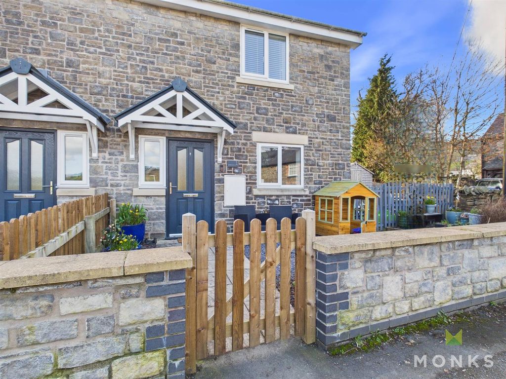 Property photo 1 of 22 Front