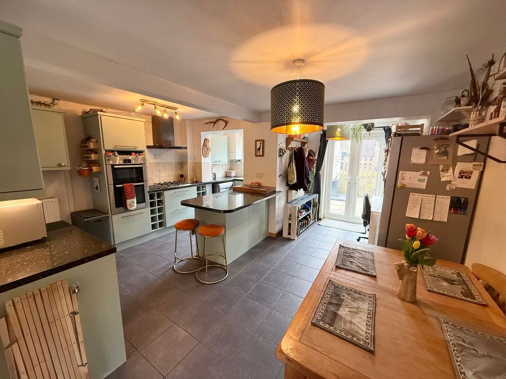 Property photo 2 of 15 Kitchen Diner