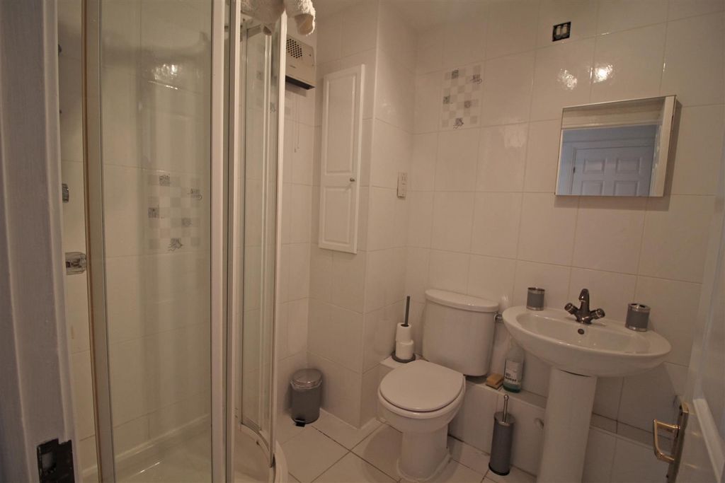 Property photo 3 of 16 Img_8561.Jpg