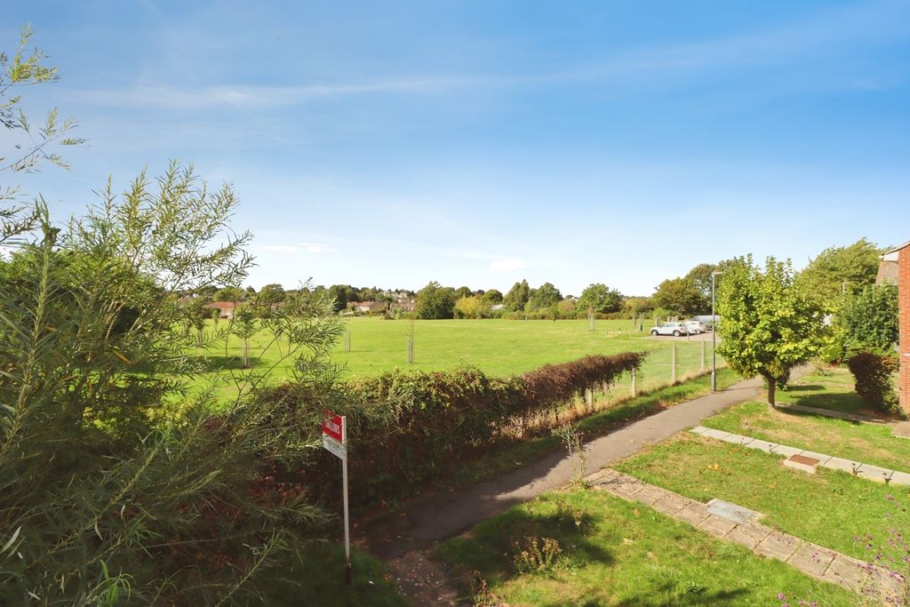 Property photo 2 of 21 Pbox-Img.Jpg