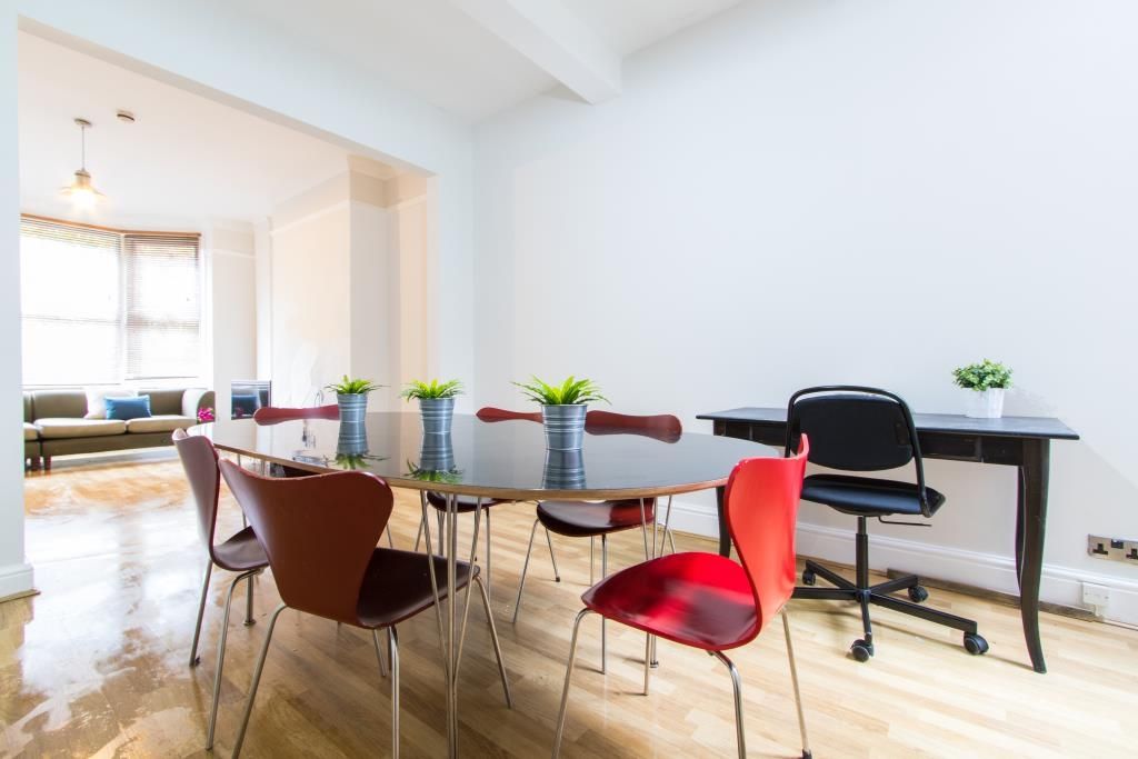 Property photo 1 of 8 Dining Room