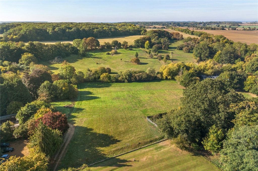 Property photo 2 of 43 Picture No. 36