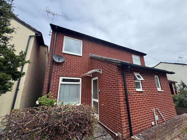 Property photo 1 of 13