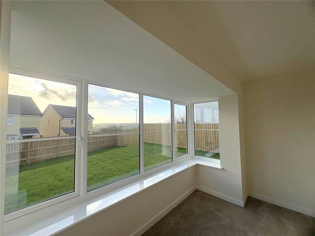 Property photo 3 of 29 Picture No. 31