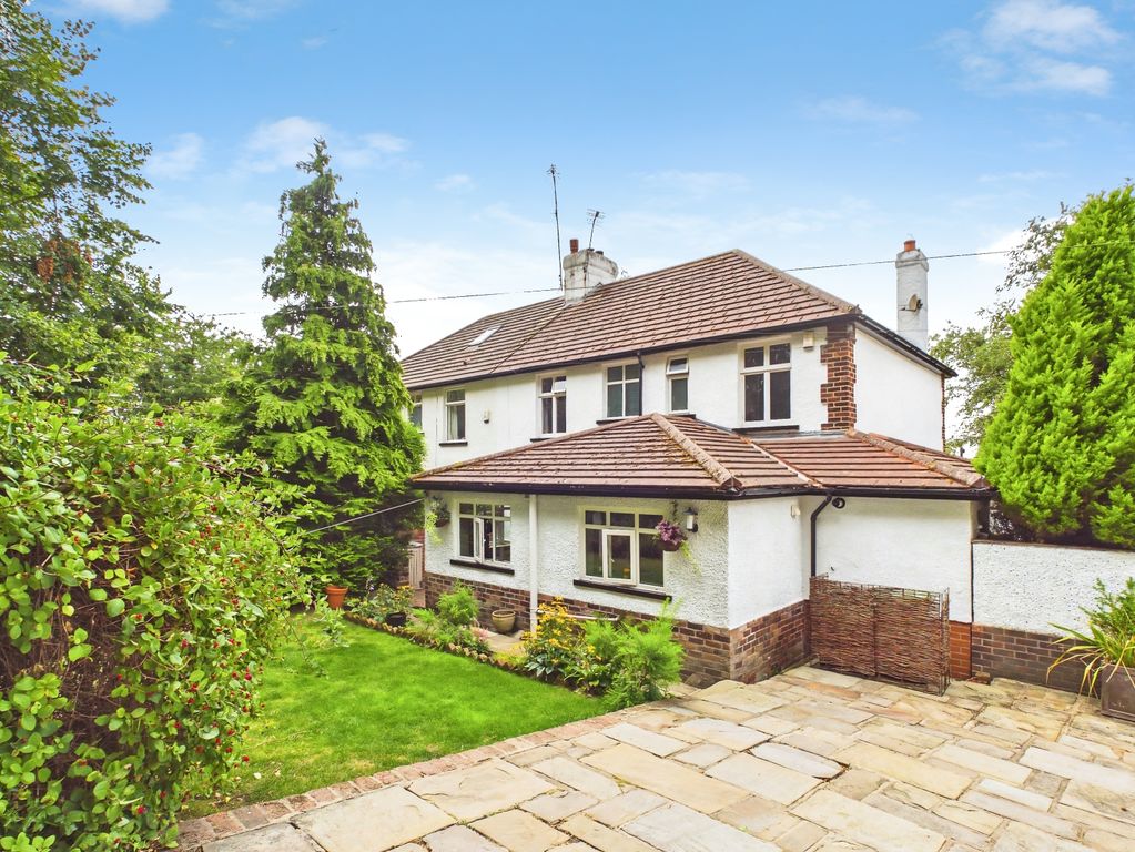 Property photo 1 of 52