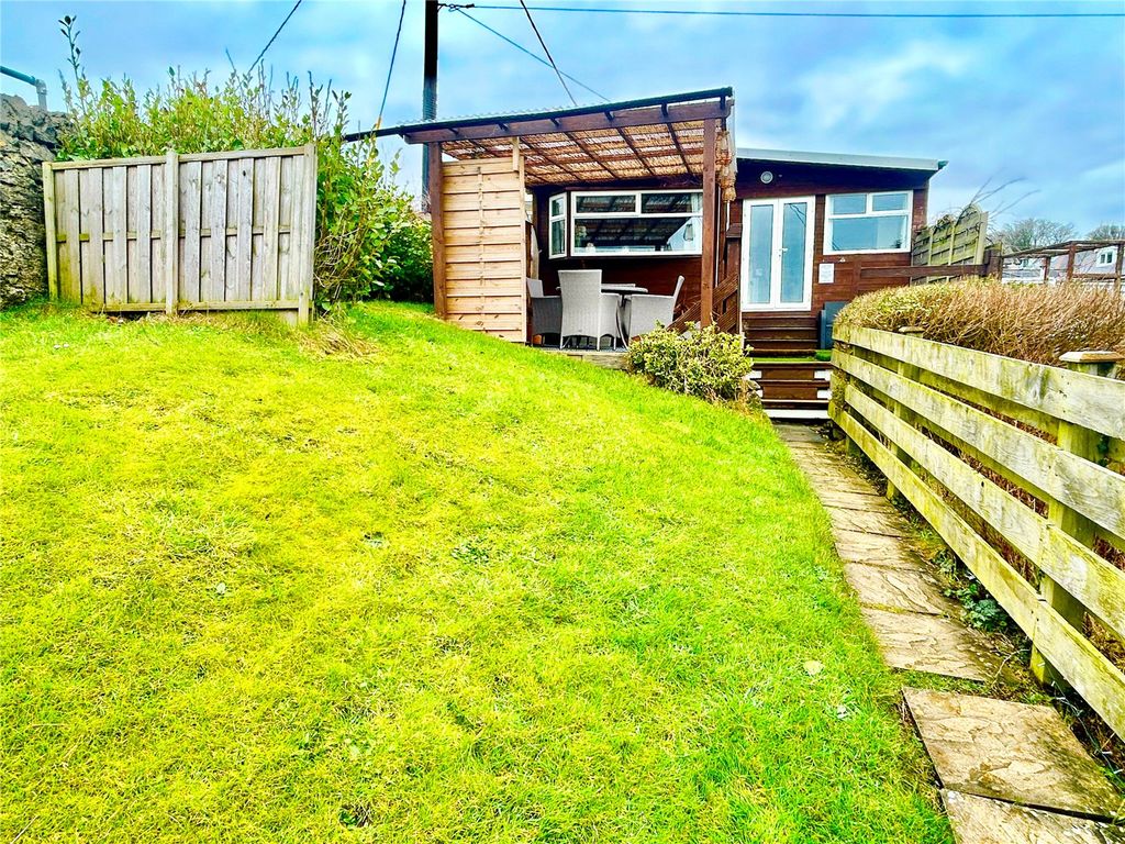 Property photo 1 of 13 Picture No. 14