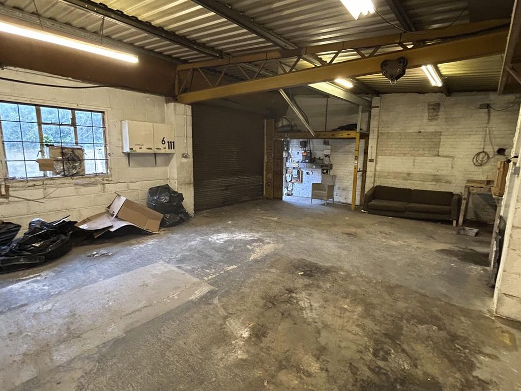 Property photo 2 of 3 Photo