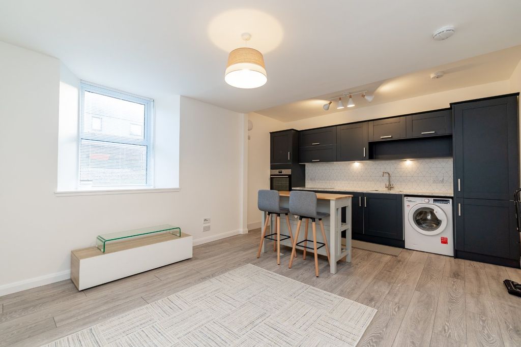 Property photo 1 of 17 Photo 1