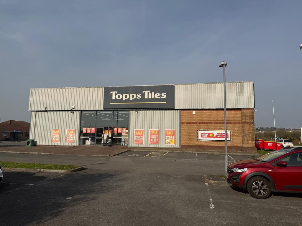 Property photo 3 of 6