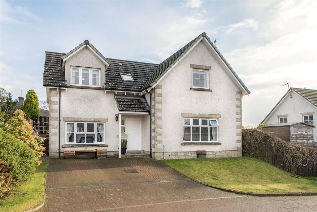 Property photo 1 of 39 Picture No. 08