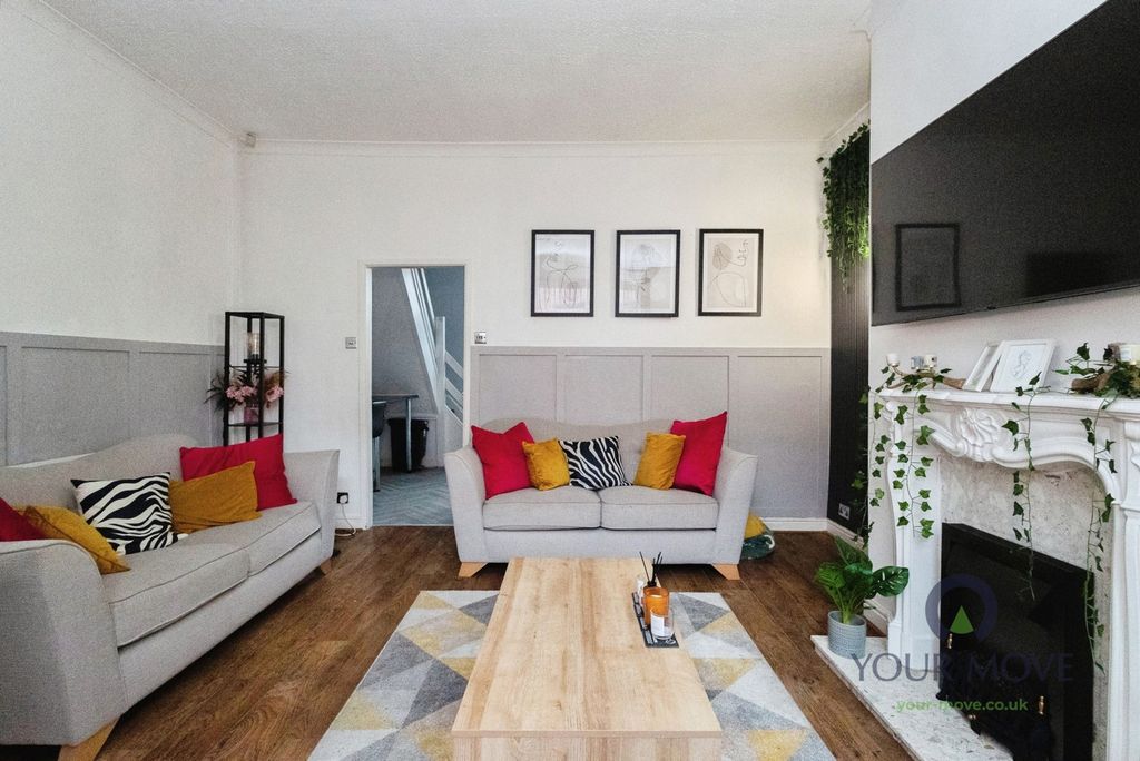Property photo 3 of 10 Pbox-Img.Jpg