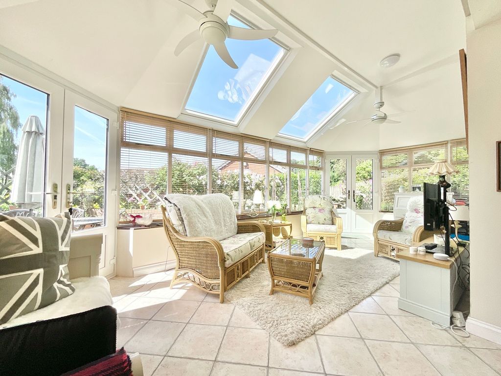 Property photo 2 of 42