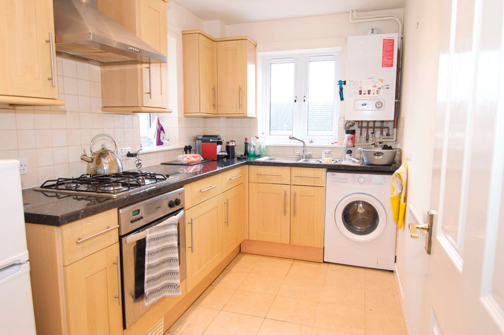 Property photo 2 of 5