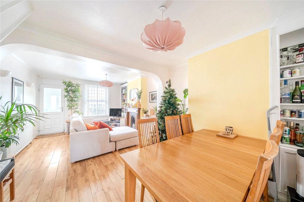 Property photo 2 of 13 Picture No. 29