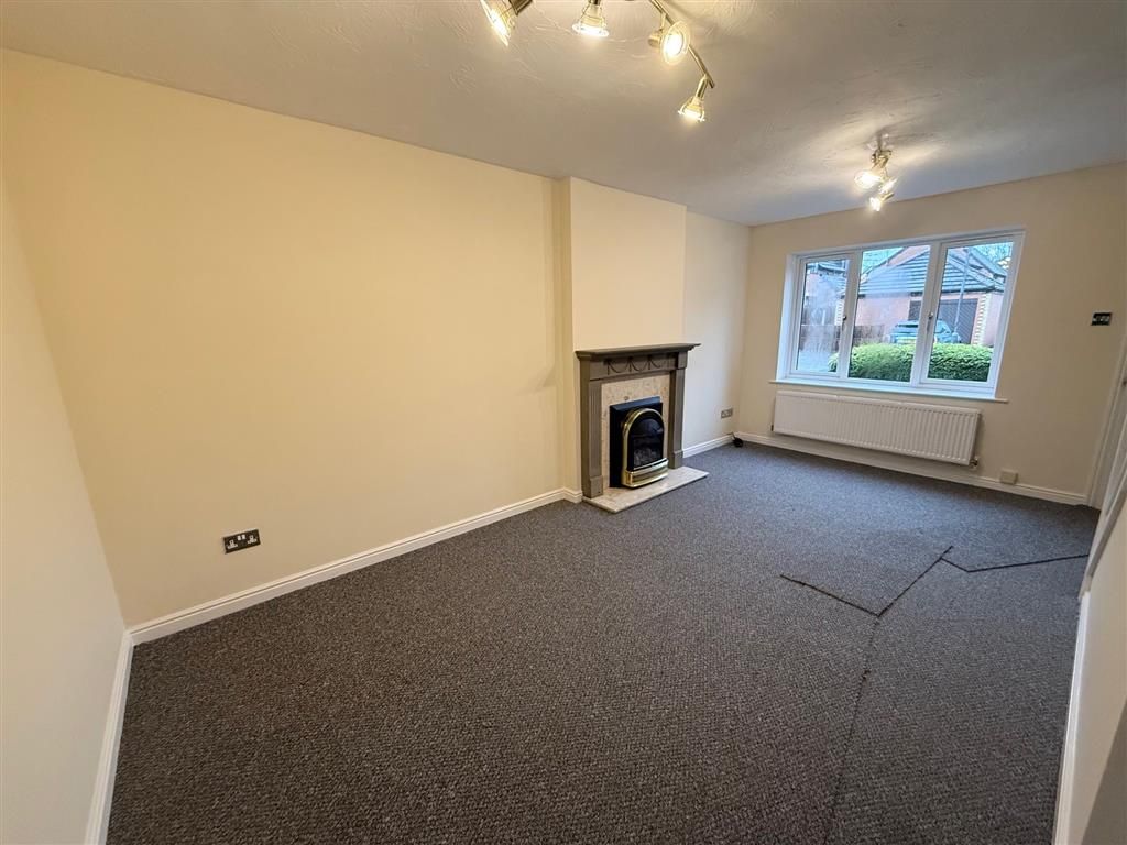 Property photo 3 of 13 Living Room