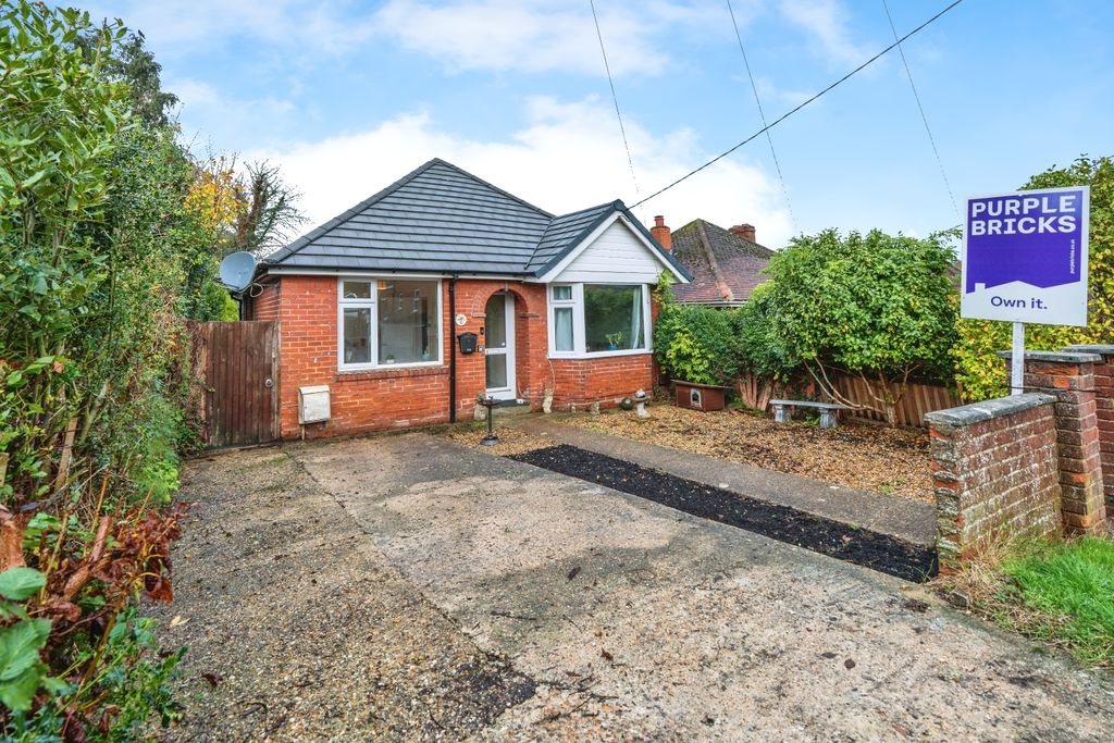 Property photo 2 of 20