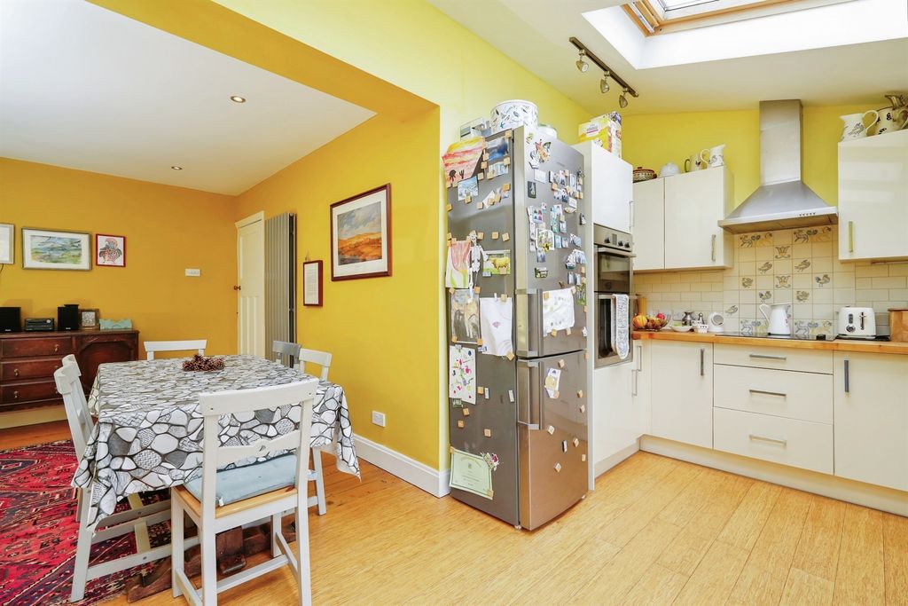 Additional image 4 of 3 bed semi-detached house for saleSwinbourne Road, Littlemore, Oxford OX4