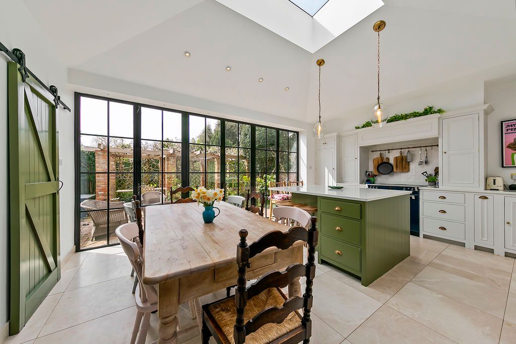 Property photo 3 of 26 Kitchen Dining Room