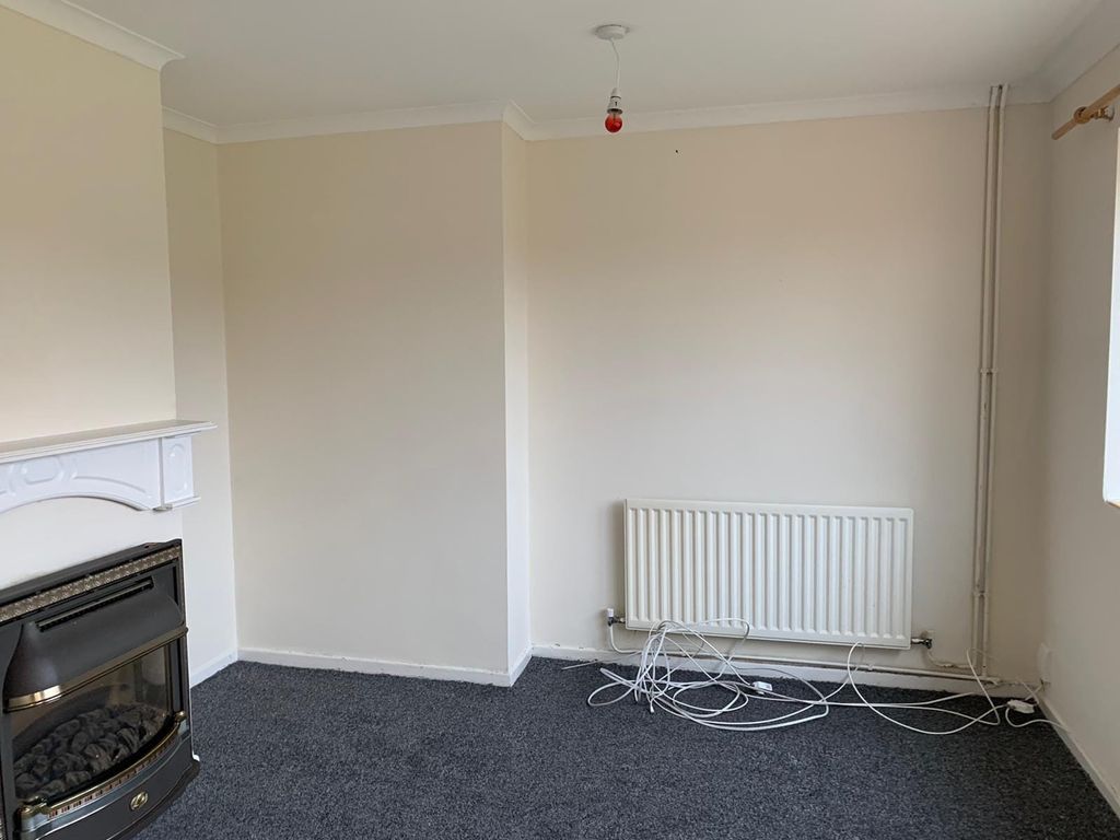 Property photo 3 of 36