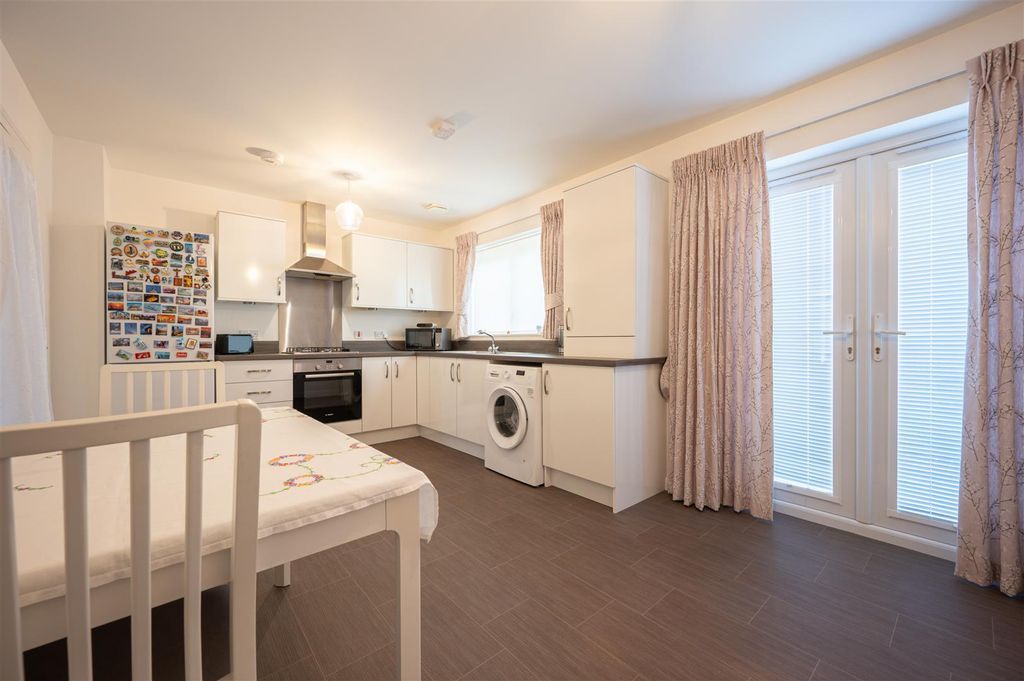 Property photo 2 of 16 Lily Bank 6.Jpg