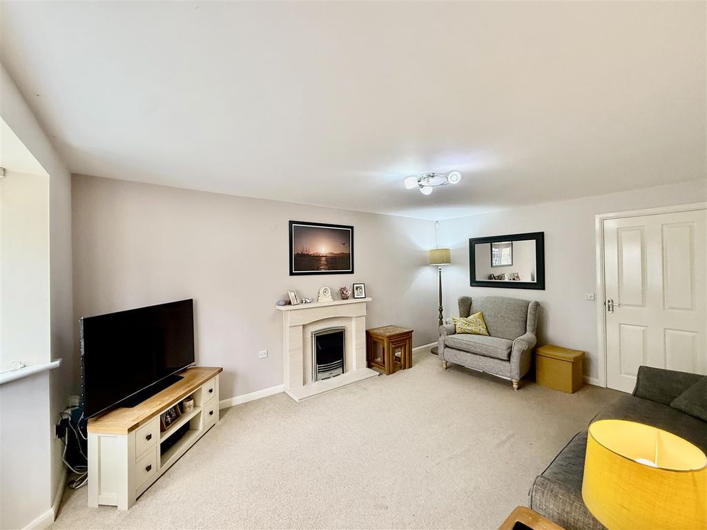 Property photo 3 of 22 3