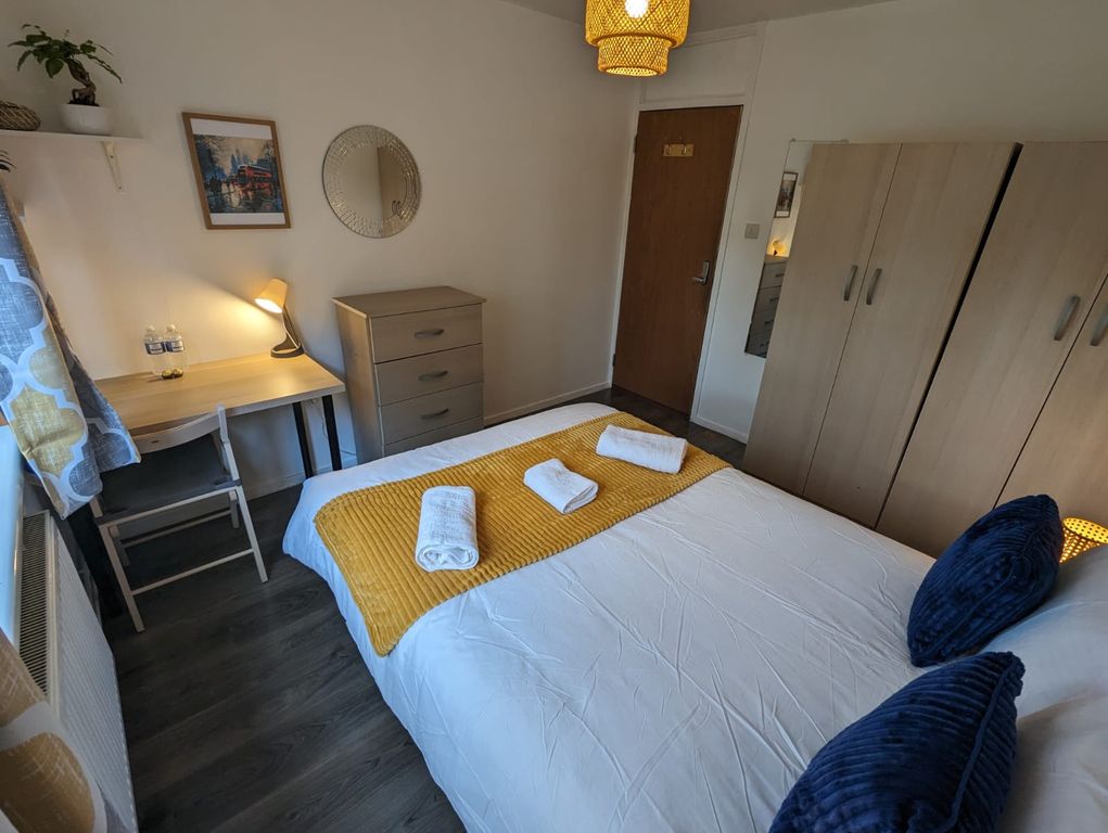 Property photo 2 of 11 Gallery