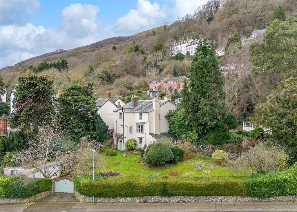 Property photo 2 of 24 0947Thehollies,167Wellsroad-06.Jpg